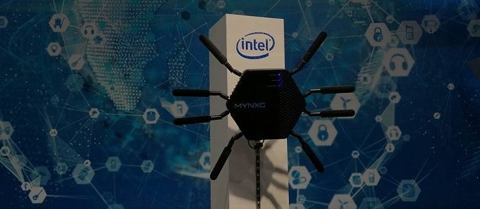 63289CeBIT 2016. Intel выращивает виноград