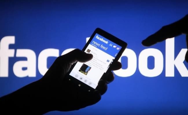 87813Вездесущие «истории» появятся в десктопной версии Facebook