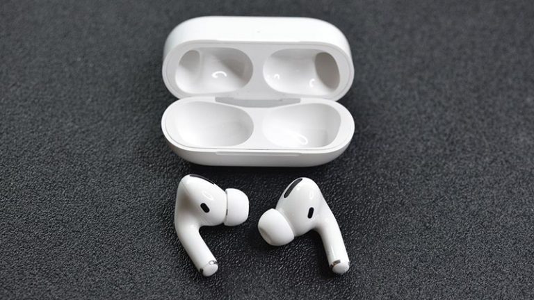 252133TWS-наушники AirPods Pro 2 получат поддержку ALAC и футляр с функцией воспроизведения звука