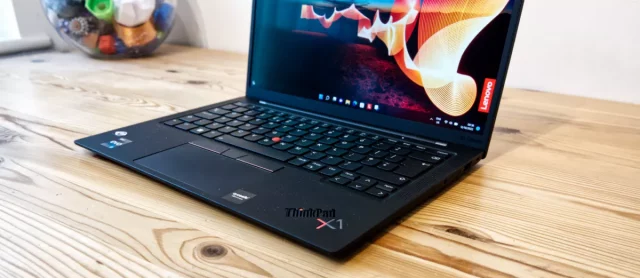 Lenovo ThinkPad X1 Carbon Gen 10